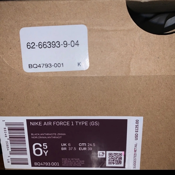 Nike Air Force 1 - Picture 7 of 7